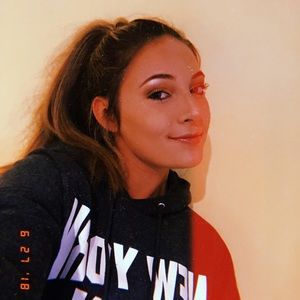 Meet your Posher, Jenna